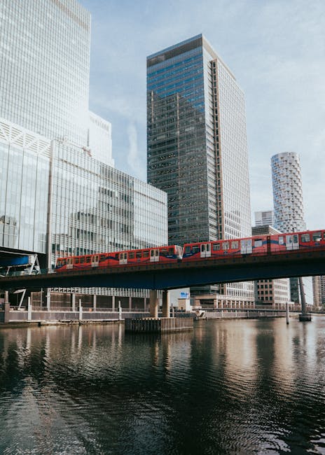 Rubbish removal Canary Wharf station E14 explained